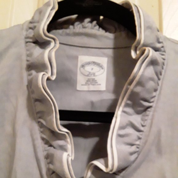 Fitted, Sz. 2, Button-Down - Picture 2 of 3